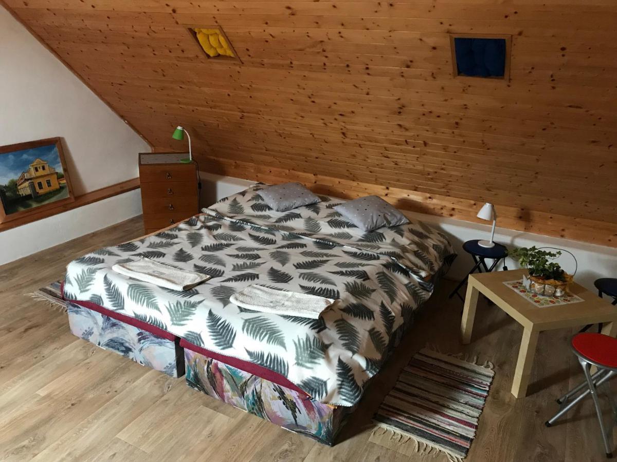 Ubytovani Hrusice Zewnętrze zdjęcie